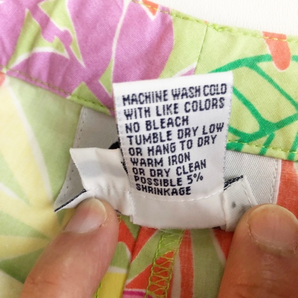 NWT Lilly Pulitzer "Lilly Capris" in Guava Green Frogs Palm Trees Foliage Sz 4 - Picture 7 of 10